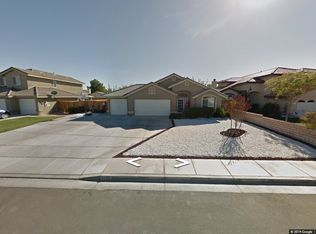 1221 Rebecca Ave, Ridgecrest, CA 93555