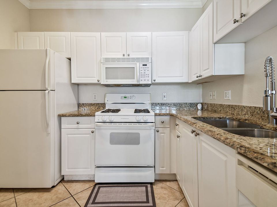 1st image of 2705 Via Murano Unit 116