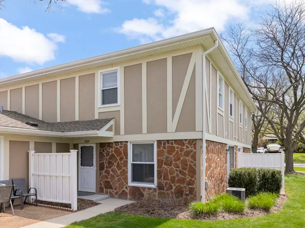 259 Nantucket Hbr #259, Schaumburg, IL 60193