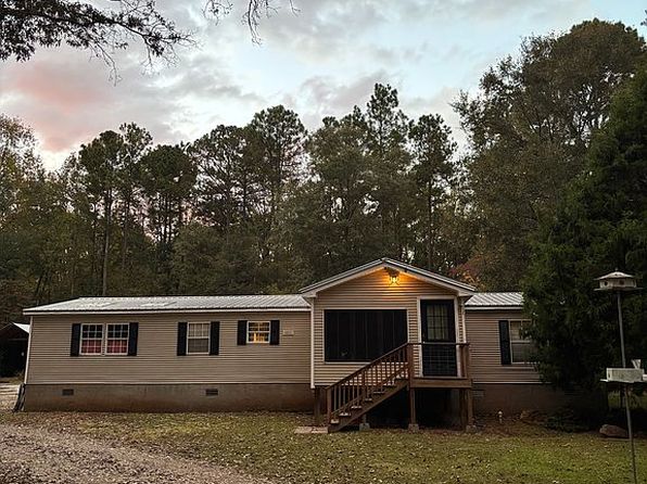 100 Lakeview Dr