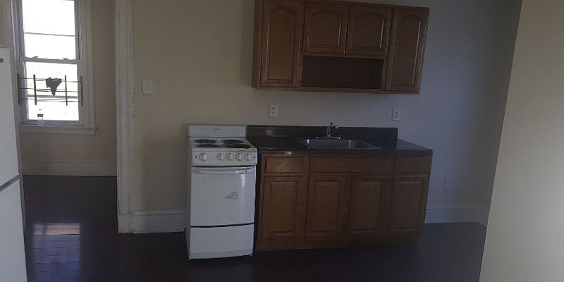 1st image of 796 S 12th St #1