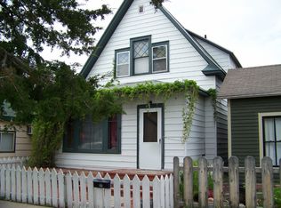 332 W 2nd St, Chadron, NE 69337