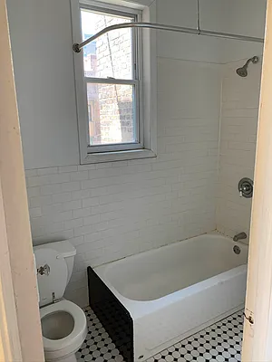 Rented by Leslie J. Garfield | media 19