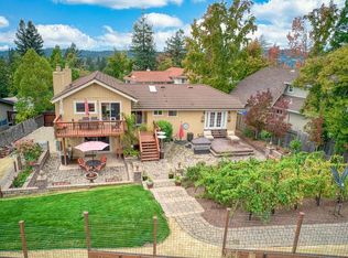 616 Rinaldo St, Santa Rosa, CA 95409