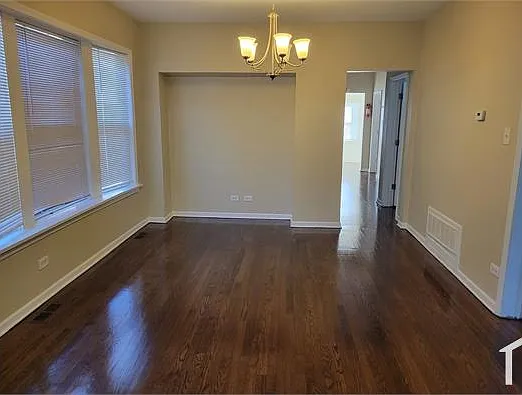 311 W 107th Pl — Photo 7