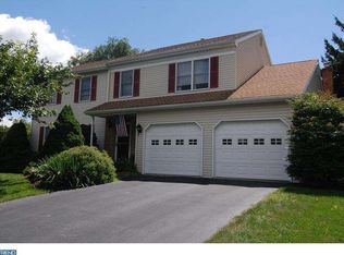 116 Sage Dr, Sinking Spring, PA 19608