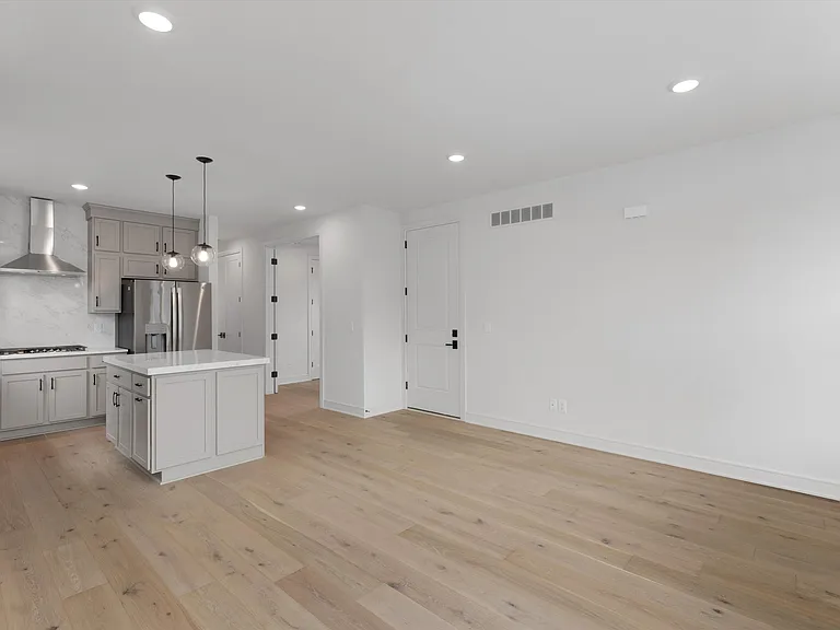 289 W Ann Arbor Trl #1 — Photo 3