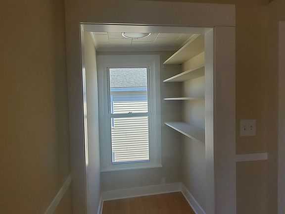 4th image of 232 South St APT 2