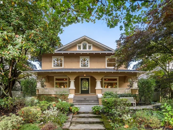 1621 NE Knott St, Portland, OR 97212