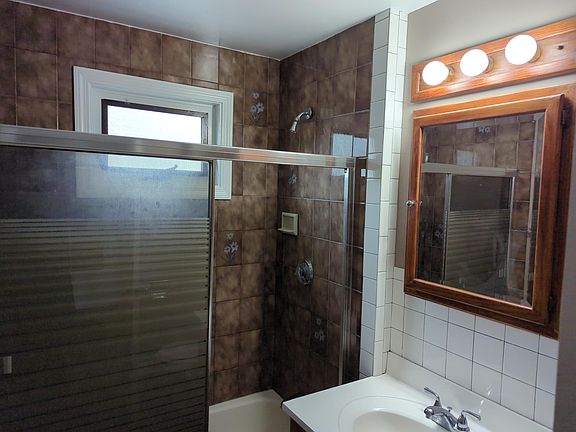 5th image of 114 Bowdoin St #114