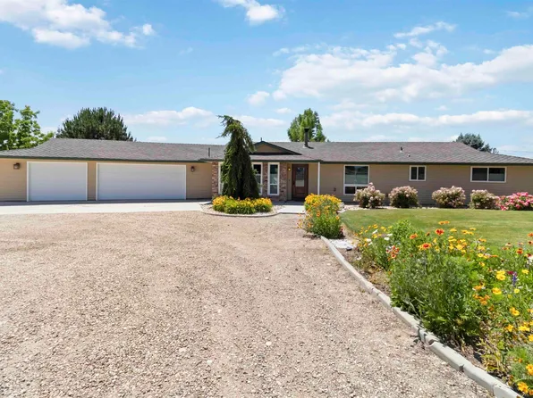 33 S Pit Ln, Nampa, ID 83687