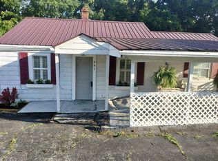 941 E Main Blvd, Church Hill, TN 37642