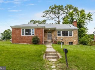 2906 Fairlawn St, Temple Hills, MD 20748