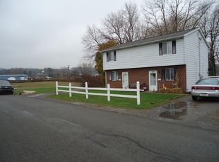 1025 Hiland Ave, Conway, PA 15027