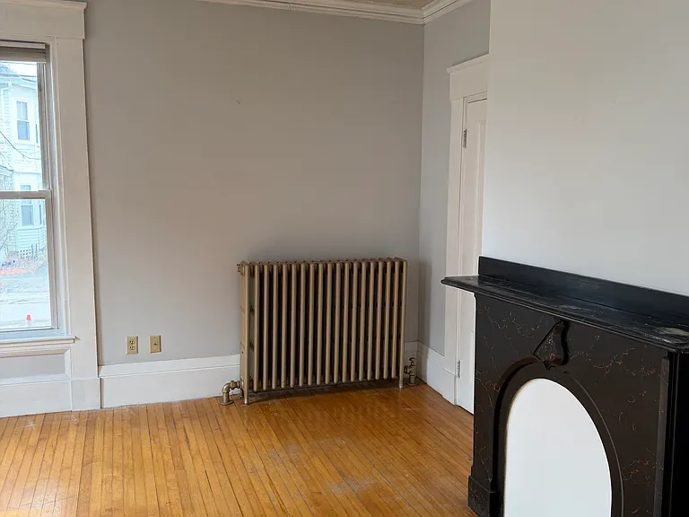 273 French St — Photo 4
