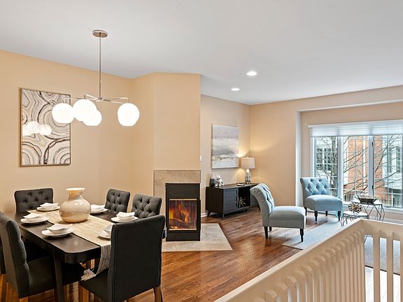 Living Room / Dining Room