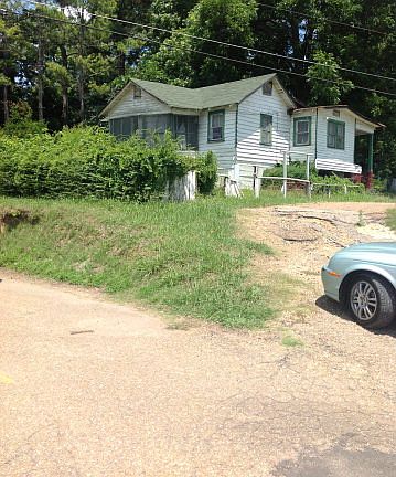 4th image of 1239 Highway 61 S