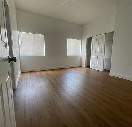 4th image of 1133 Colonial Palms Way #1133