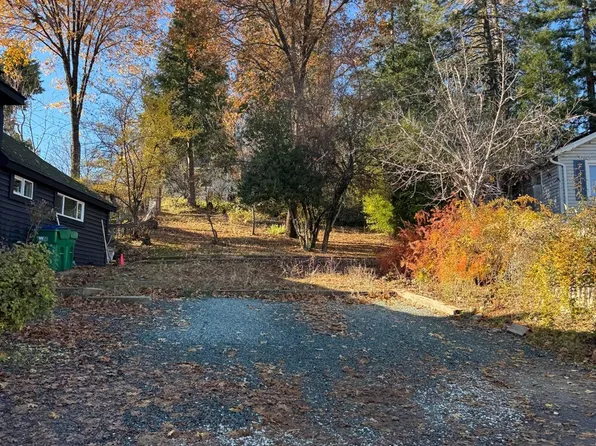 Eureka St, Grass Valley, CA 95945