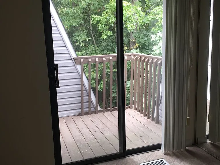 236 Brookberry Cir — Photo 22
