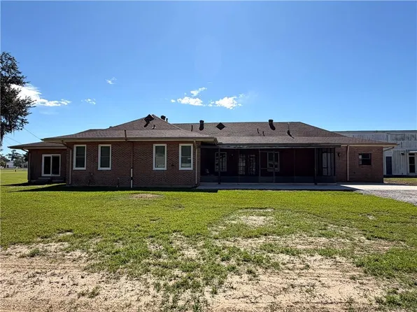 141 Saint Gertrude Ln, Des Allemands, LA 70030
