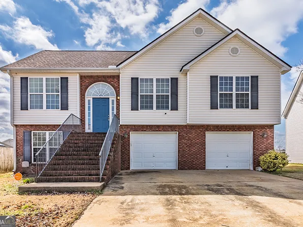 129 Faybrook Dr, Byron, GA 31008