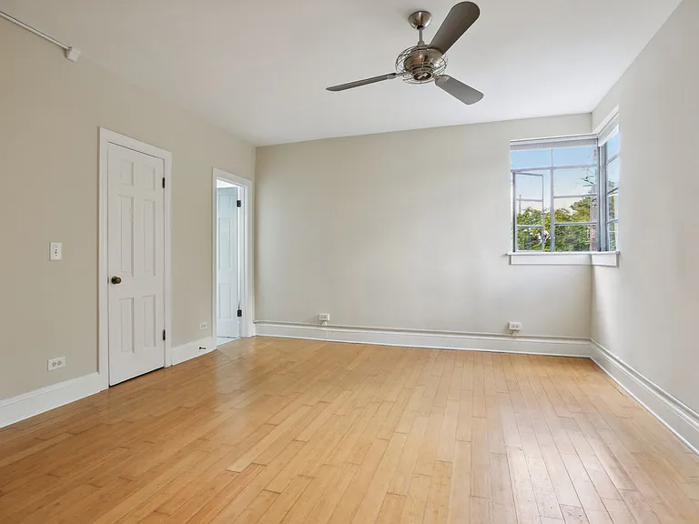 589 Auburn Ave NE #B — Photo 5