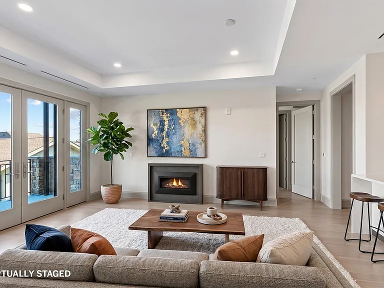 120 Old Post Rd #Penthouse E303 — Photo 5