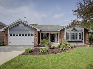 10334 Sandy Ln, Munster, IN 46321