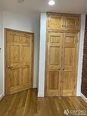 Rented by Oxford Property Group | media 13