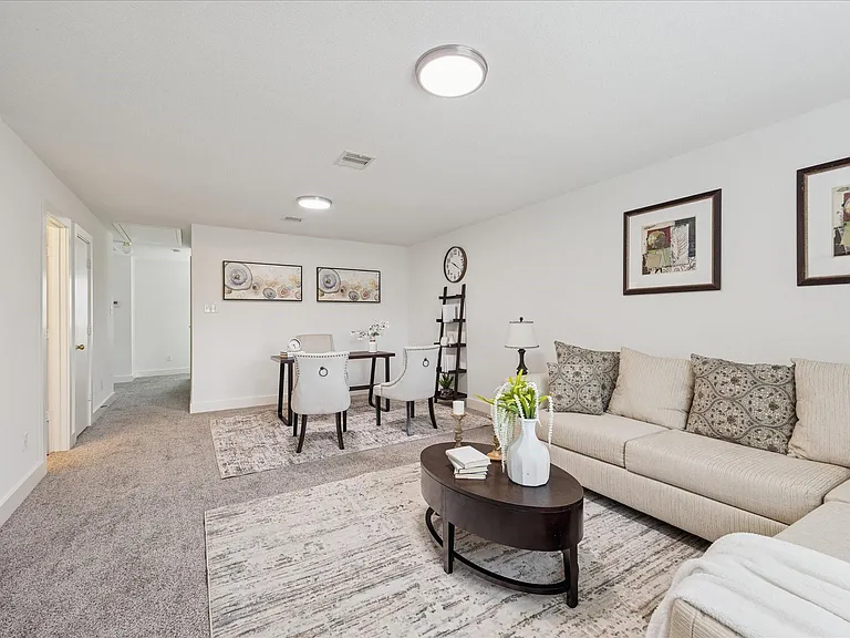 10727 Cobblecreek Way — Photo 15