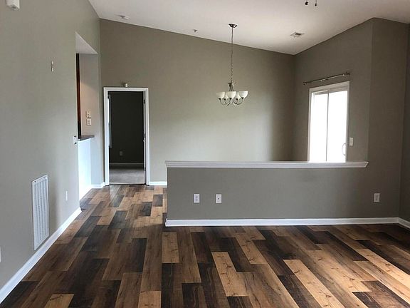 4th image of 3810 River Front Pl Unit 202