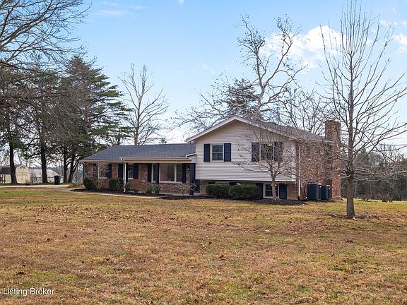3rd image of 249 Riverview Dr