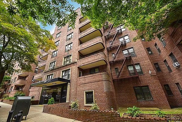 1st image of 124-30 Queens Blvd #7A