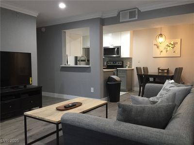 201 Mission Laguna Ln APT 107, Las Vegas, NV, 89107