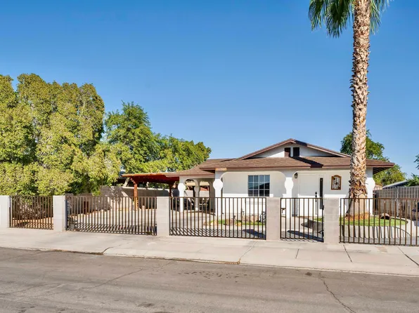 561 N Terrazas Dr, San Luis, AZ 85349