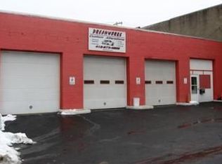 824 Market St, McKeesport, PA 15132