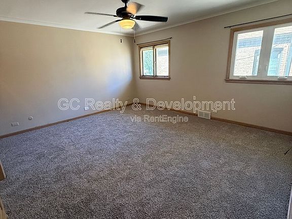 5th image of 10650 S Claremont Ave Unit 2