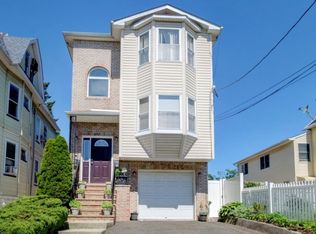 642 Monroe Ave, Elizabeth, NJ 07201