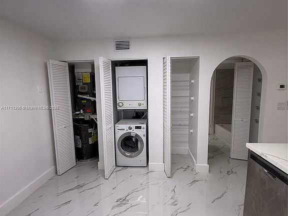 5th image of 10135 W Sunrise Blvd APT 103