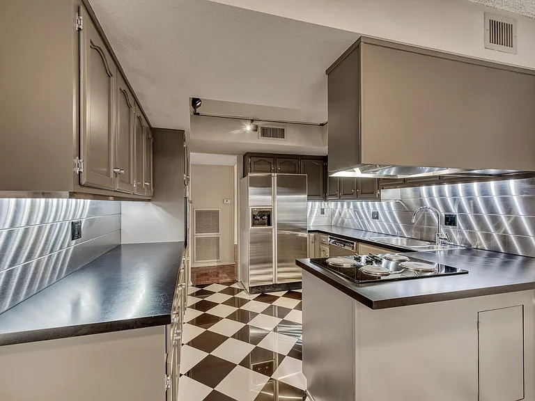 7145 E McDonald Dr — Photo 8