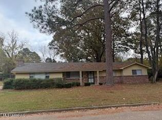 5804 Sedgwick Dr, Jackson, MS 39211