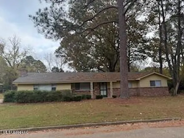 5804 Sedgwick Dr, Jackson, MS 39211