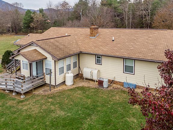 5th image of 76 Sycamore Valley Dr