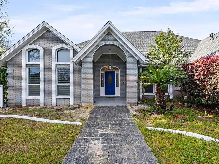 83 Lake Lorraine Cir — Photo 7