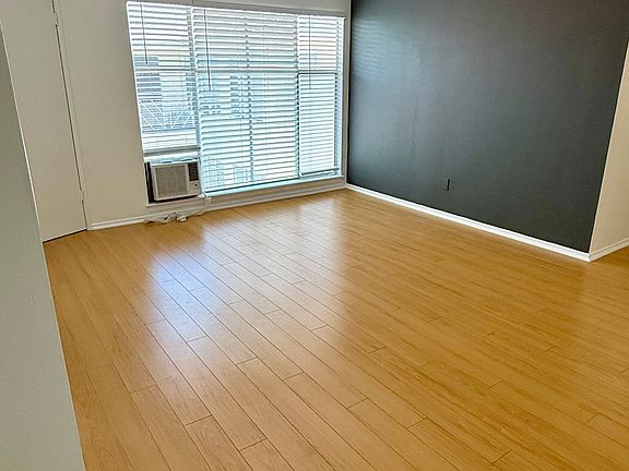 2nd image of 8253 Norton Ave #B8