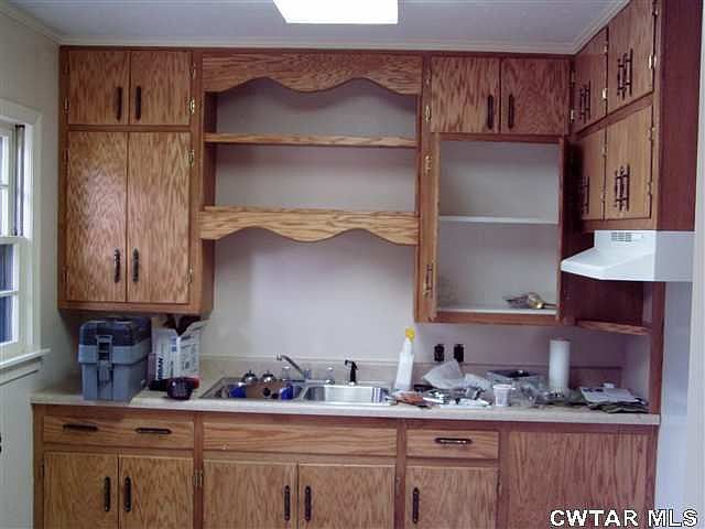 2nd image of 2416 Mullins Ave