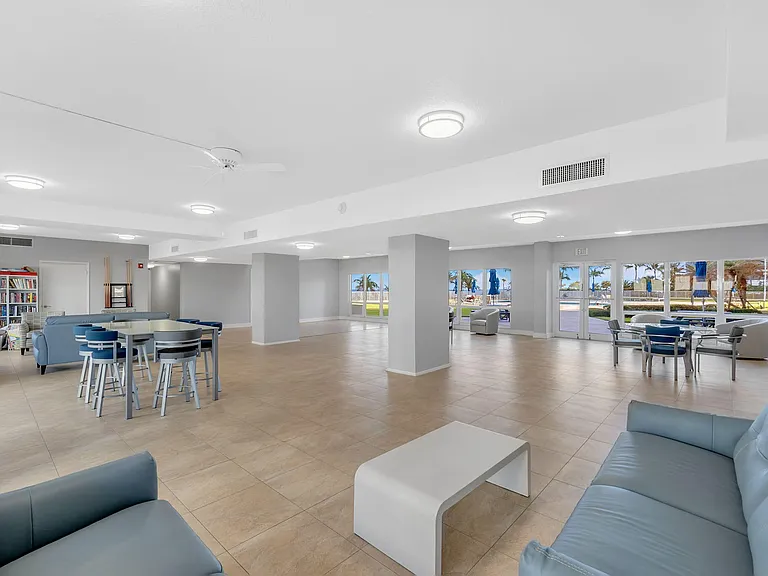 750 N Ocean Blvd #1904 — Photo 38