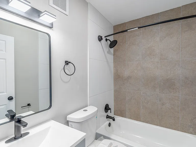 318 Columbia Ave #317 — Photo 28