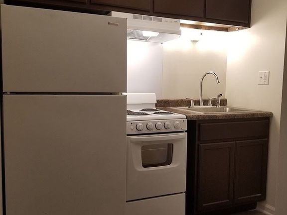 2nd image of 4935 Keller St APT 104